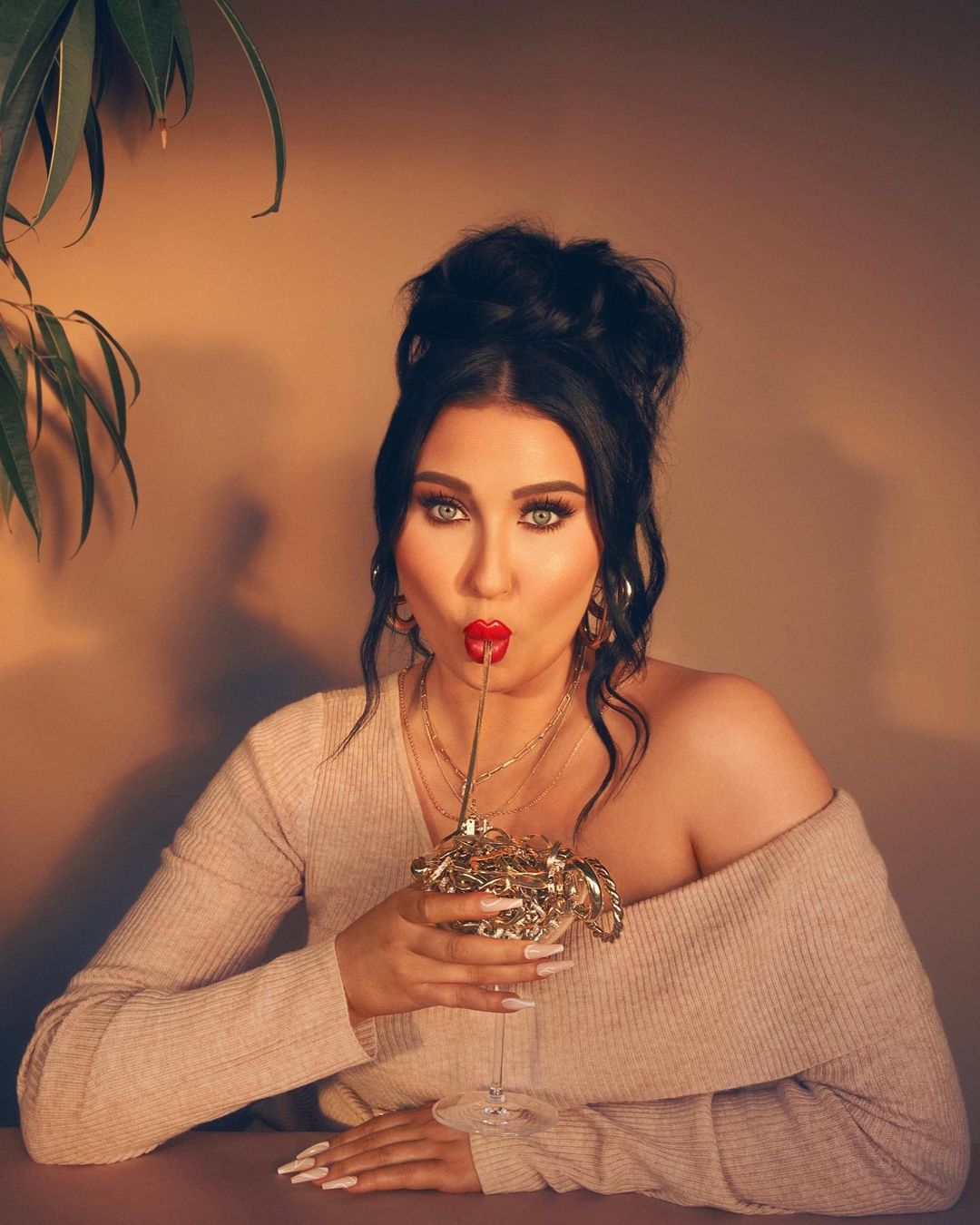 Jaclyn Hill: Top 15 most influential beauty gurus in the world